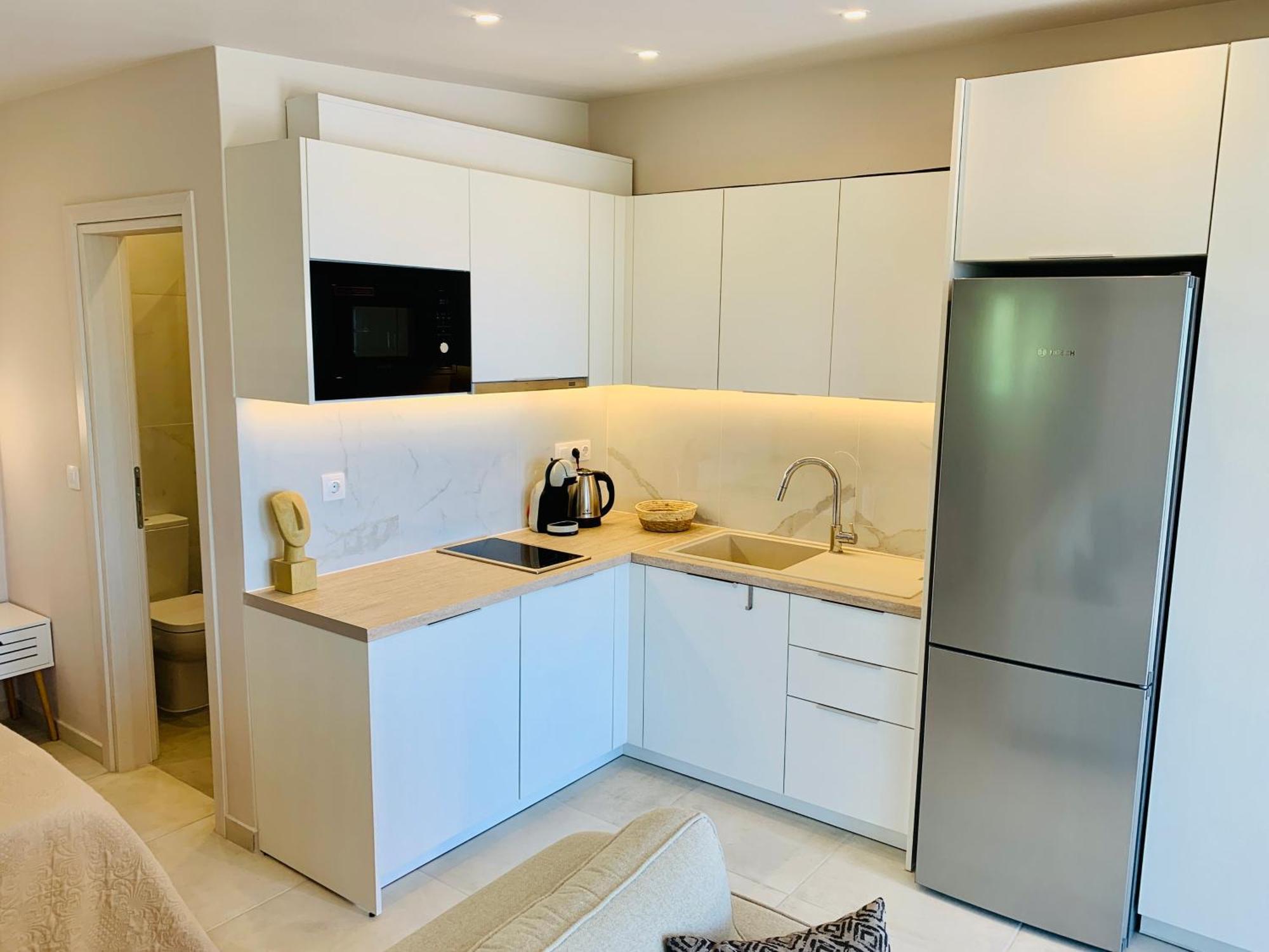 Thelfi Luxury Studio In Attica - Close To Varkiza Beach - Sea View Vari  Luaran gambar